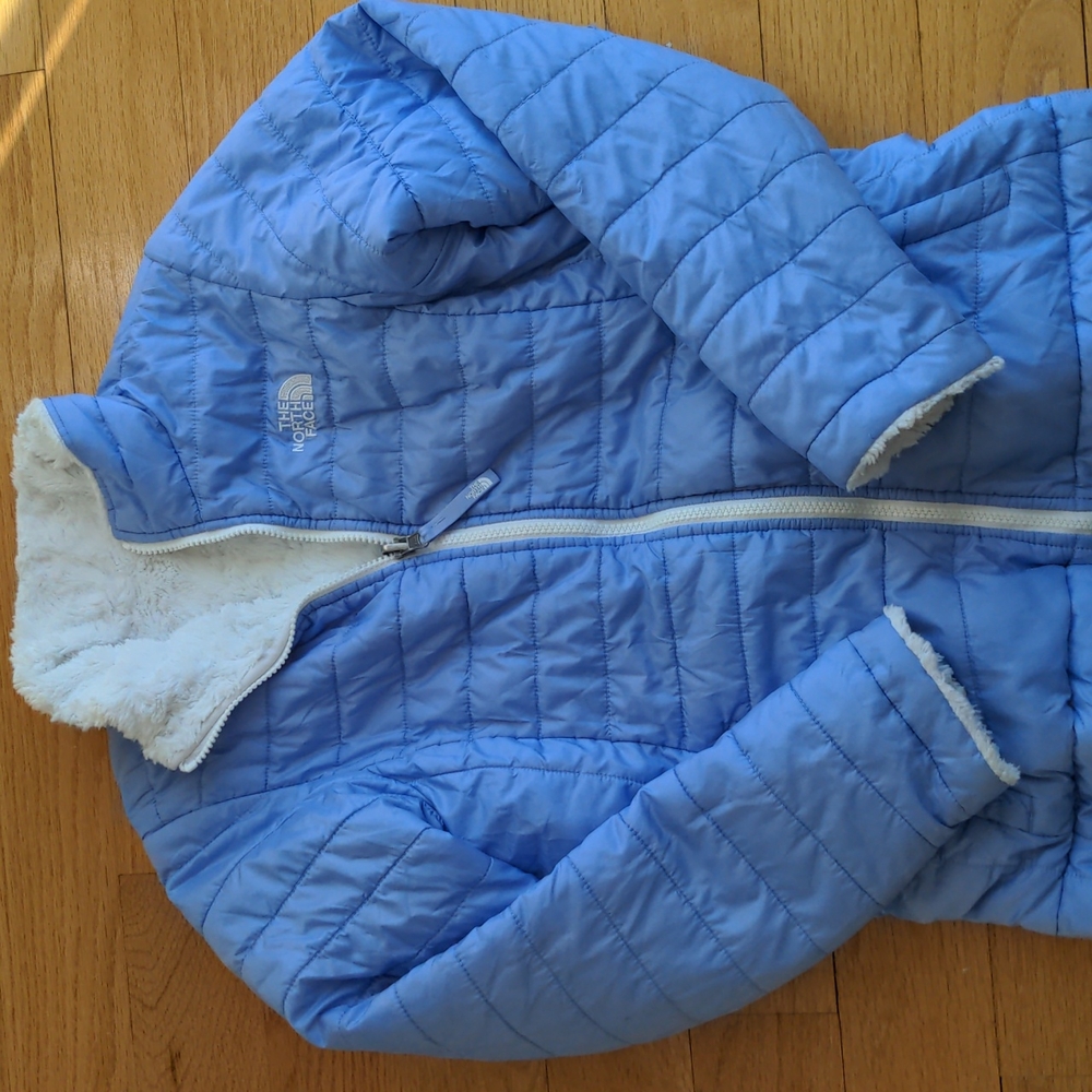 The North Face girls mossbud reversible jacket